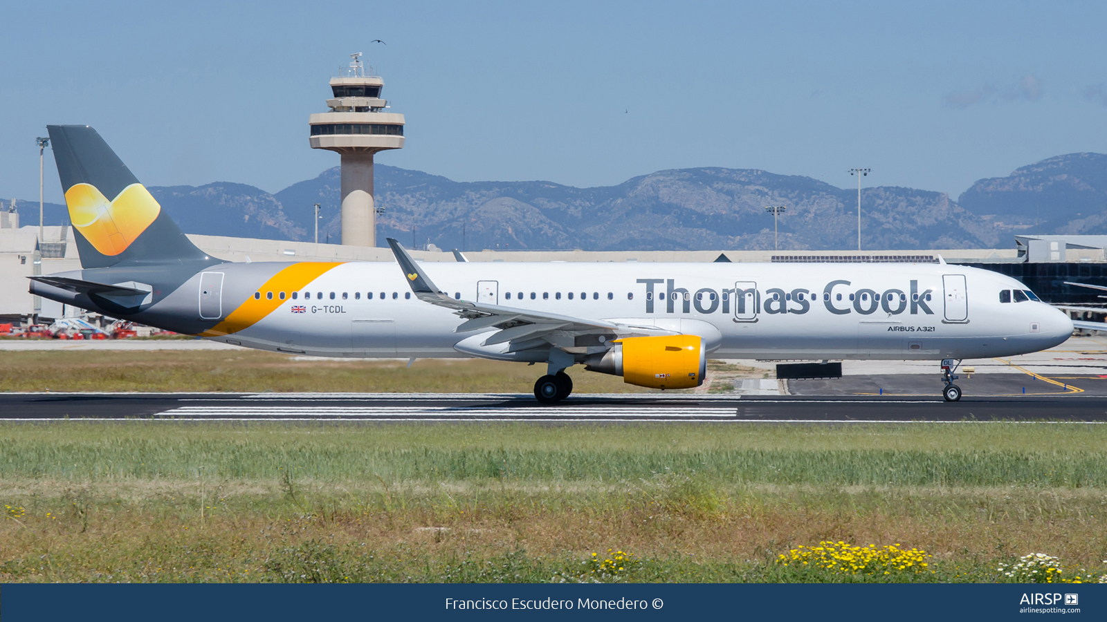 Thomas Cook Airlines  Airbus A321  G-TCDL