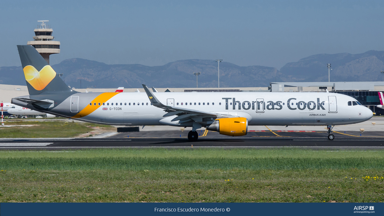 Thomas Cook Airlines  Airbus A321  G-TCDN