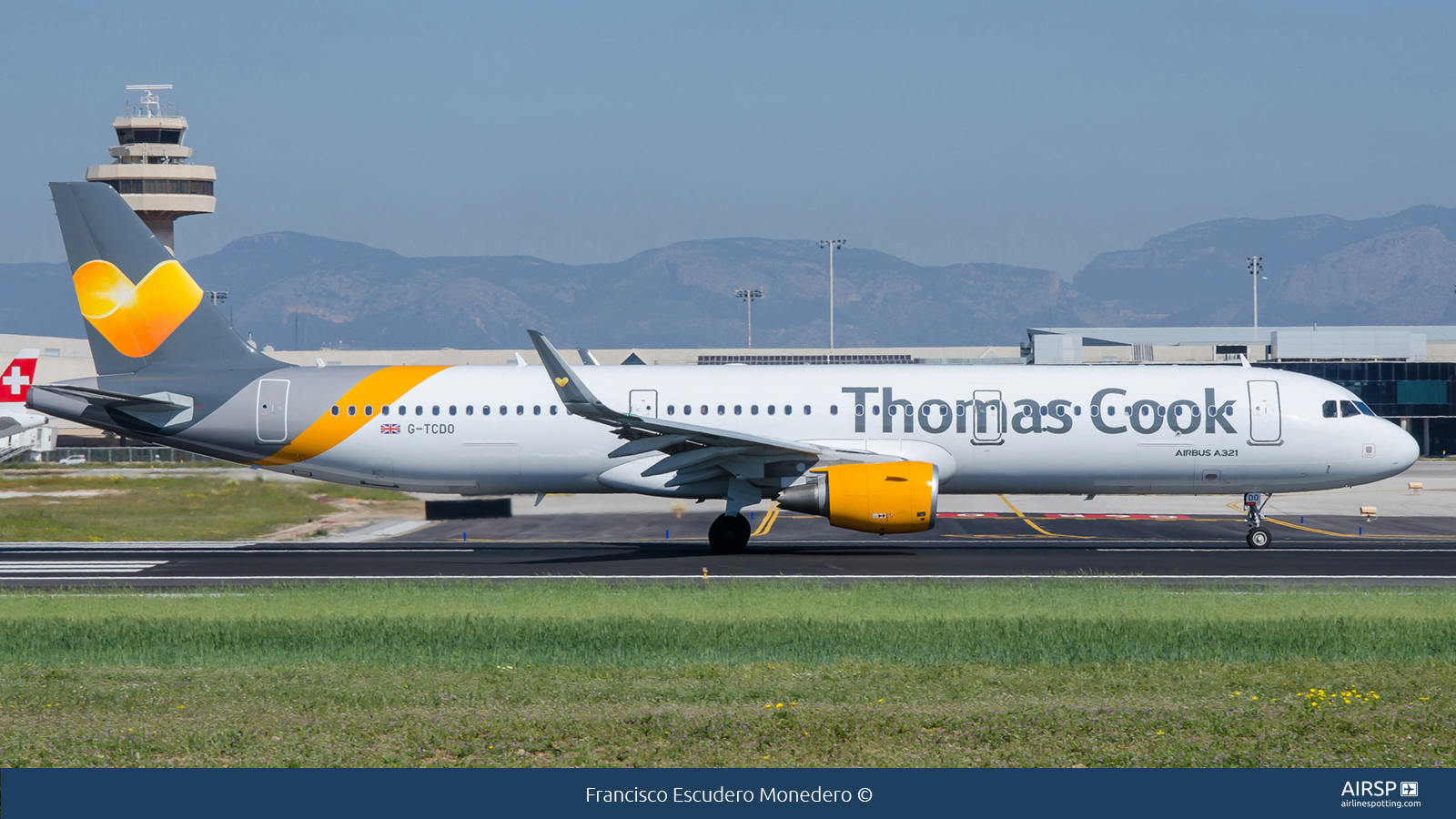 Thomas Cook Airlines  Airbus A321  G-TCDO