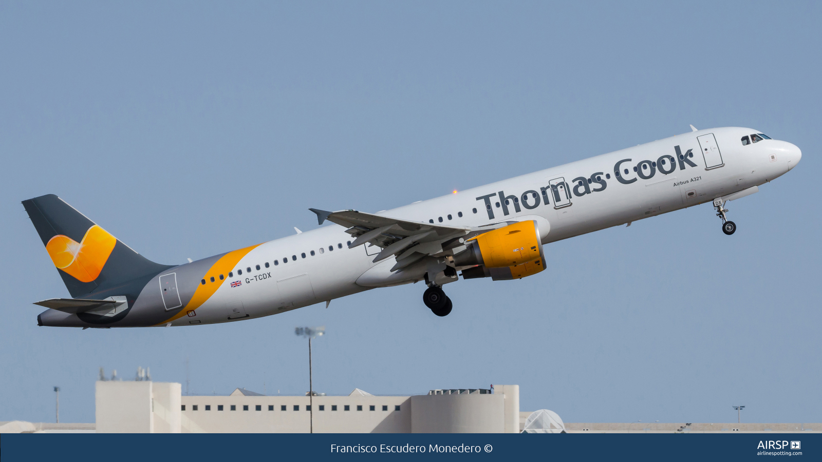Thomas Cook Airlines  Airbus A321  G-TCDX