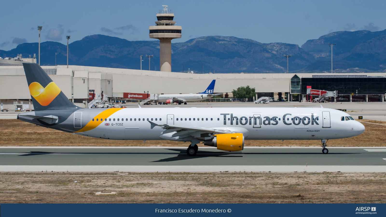 Thomas Cook Airlines  Airbus A321  G-TCDZ