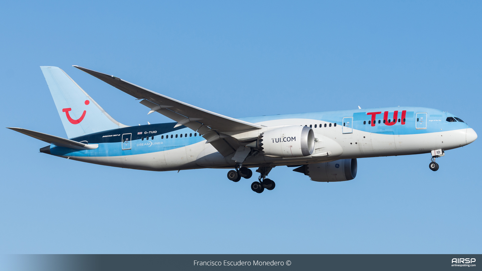 Tui Airways  Boeing 787-8  G-TUID