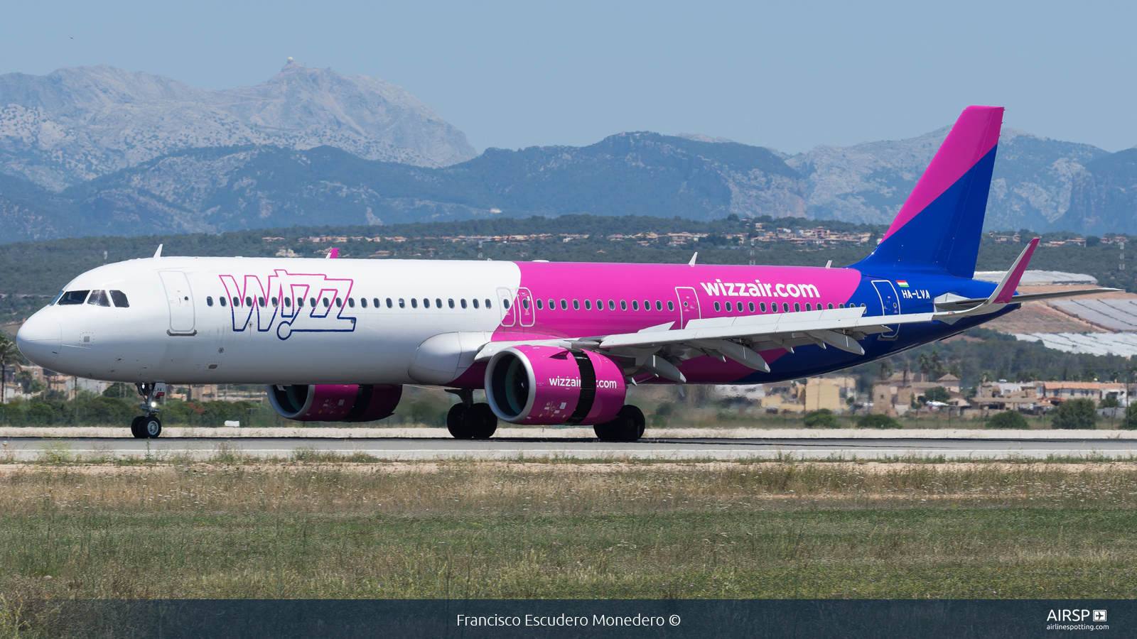 Wizz Air  Airbus A321neo  HA-LVA