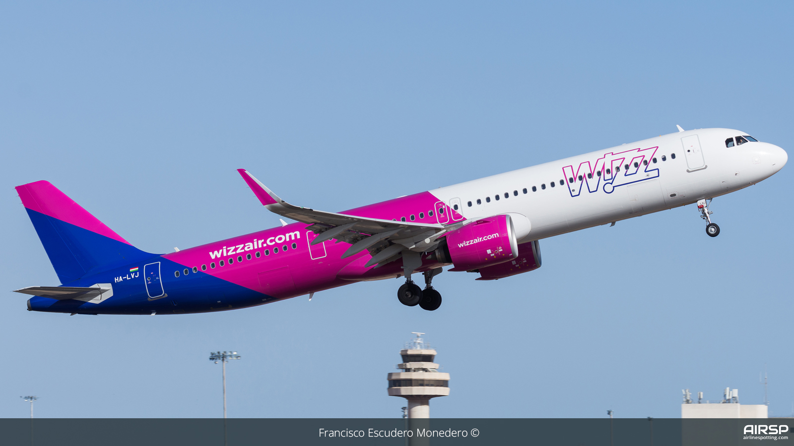Wizz Air  Airbus A321neo  HA-LVJ