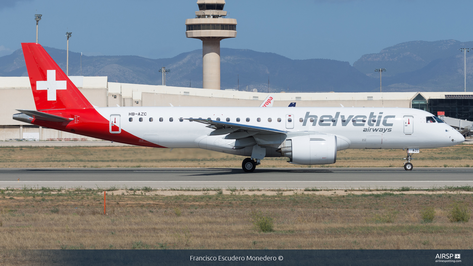 Helvetic Airways  Embraer E190-E2  HB-AZC