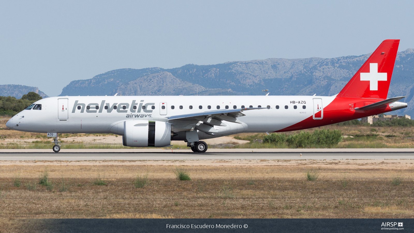 Helvetic Airways  Embraer E190-E2  HB-AZG