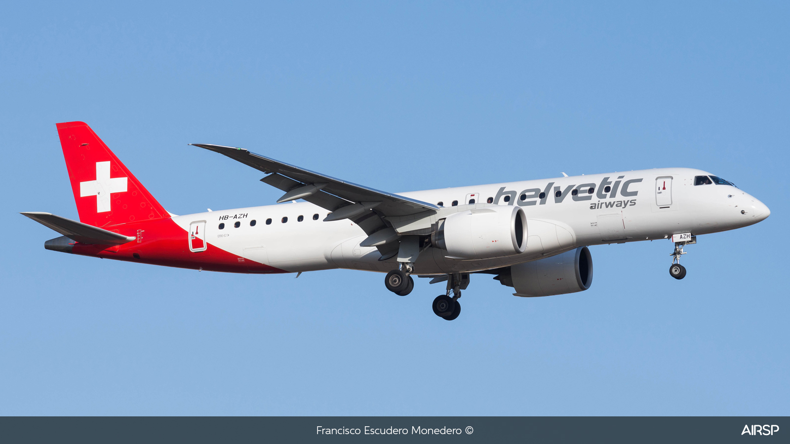Helvetic Airways  Embraer E190-E2  HB-AZH