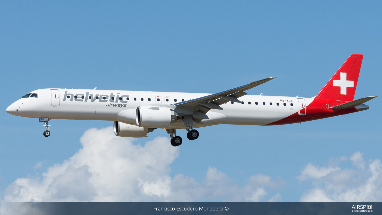 Helvetic Airways  Embraer E195-E2  HB-AZK