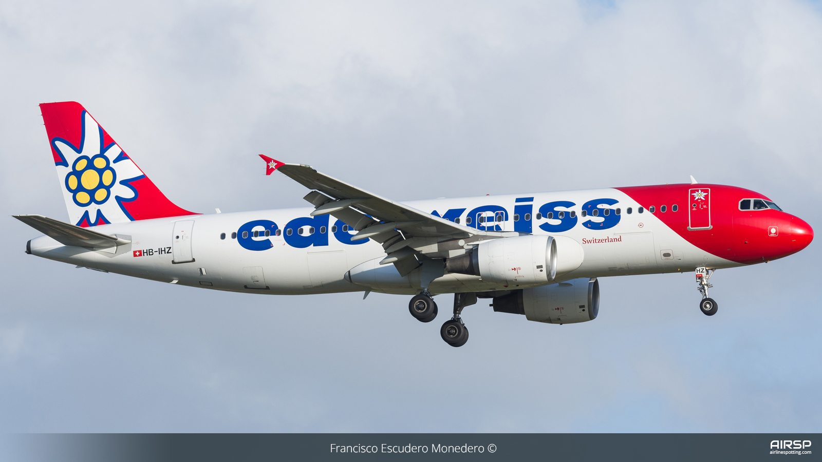 Edelweiss  Airbus A320  HB-IHZ