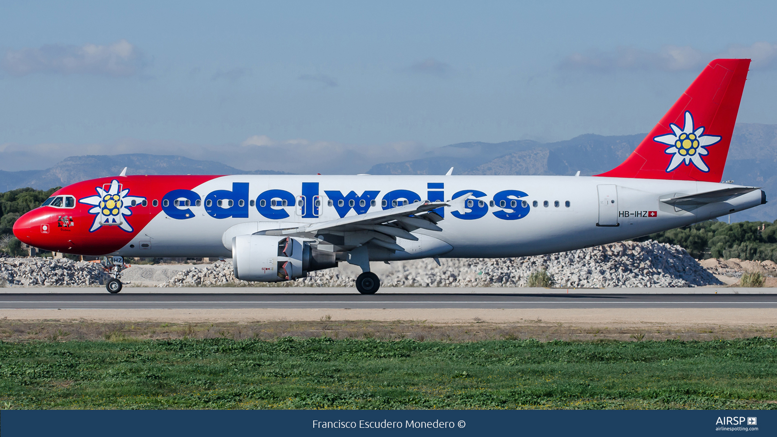 Edelweiss  Airbus A320  HB-IHZ
