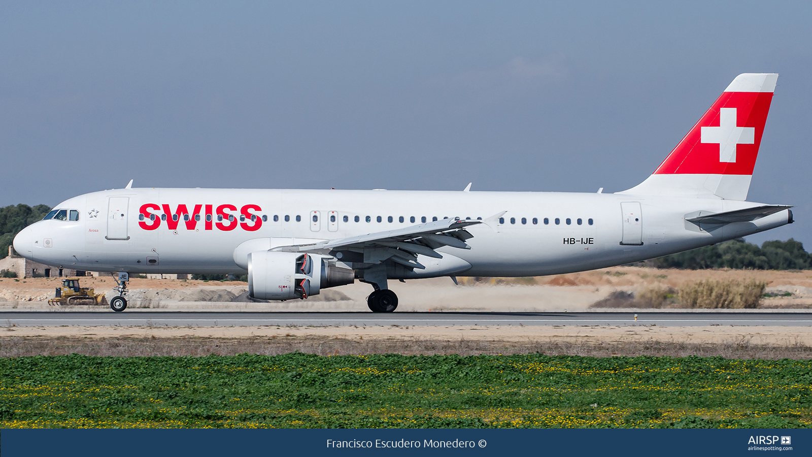 Swiss  Airbus A320  HB-IJE