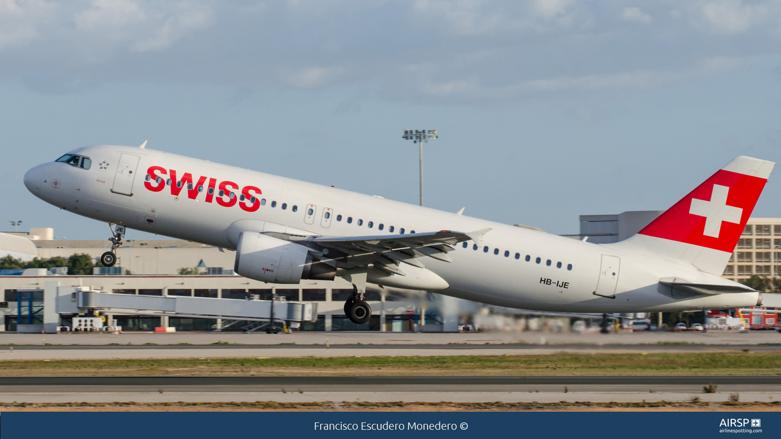 Swiss  Airbus A320  HB-IJE