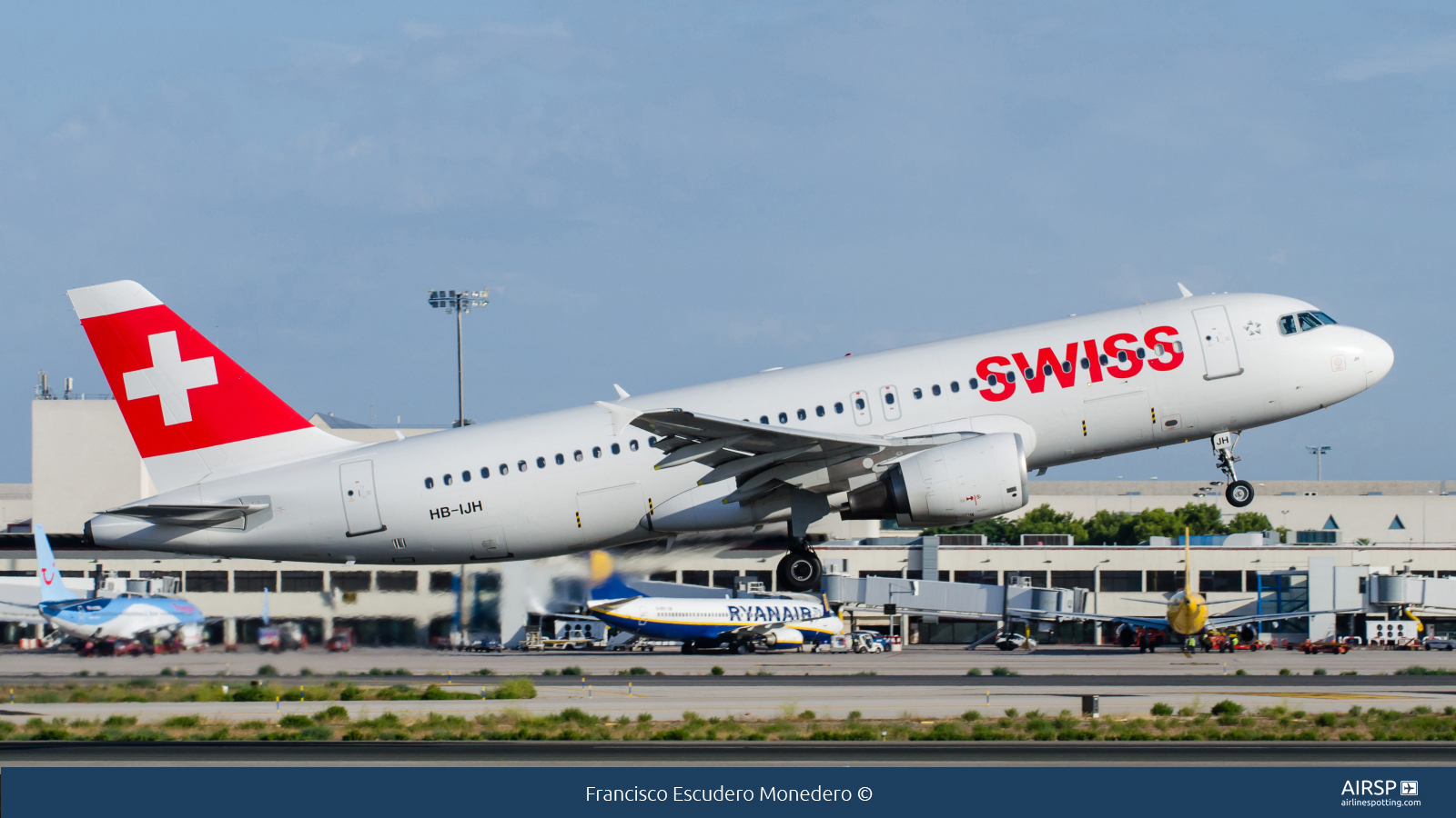 Swiss  Airbus A320  HB-IJH