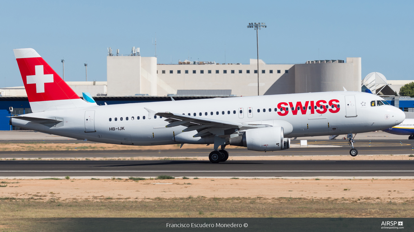 Swiss  Airbus A320  HB-IJK