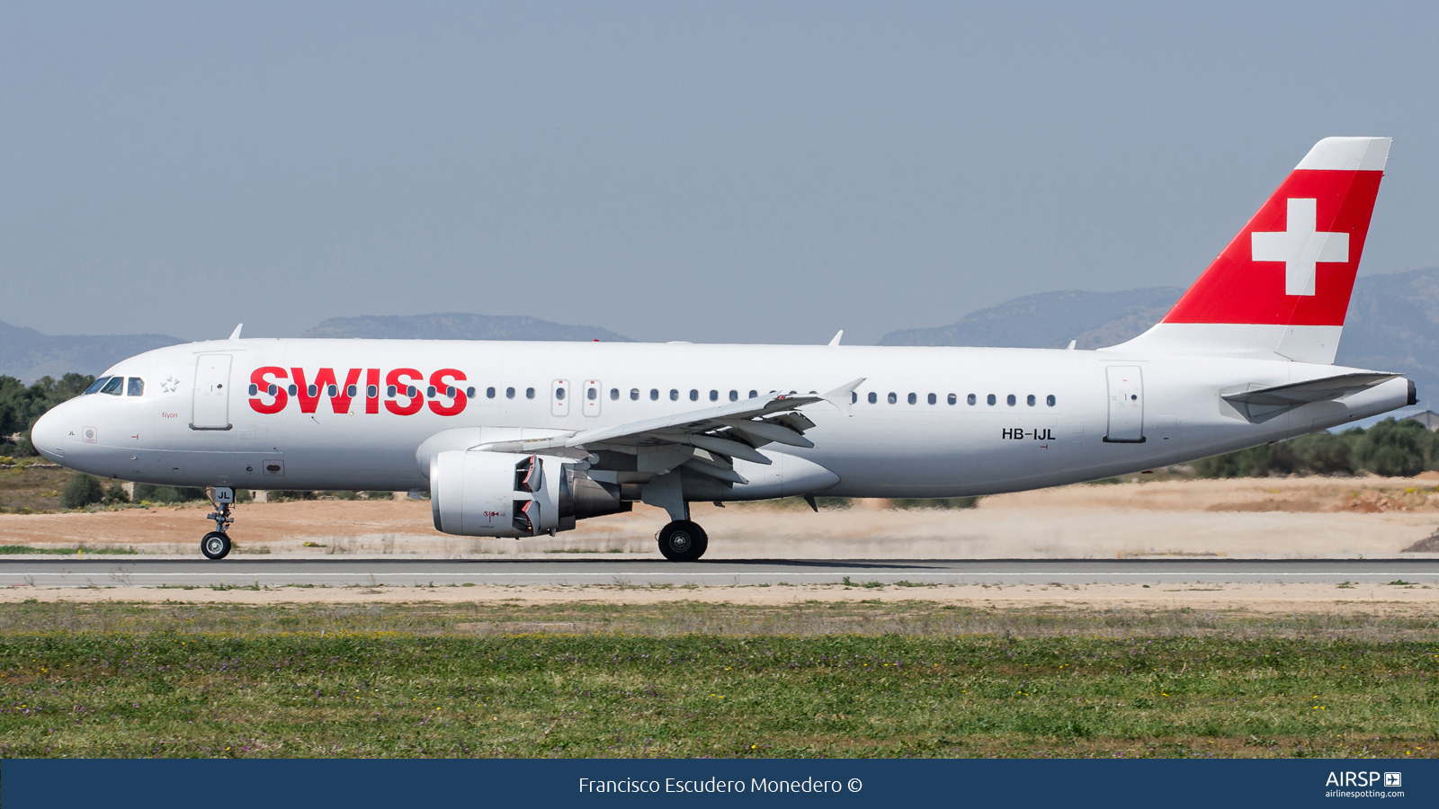 Swiss  Airbus A320  HB-IJL