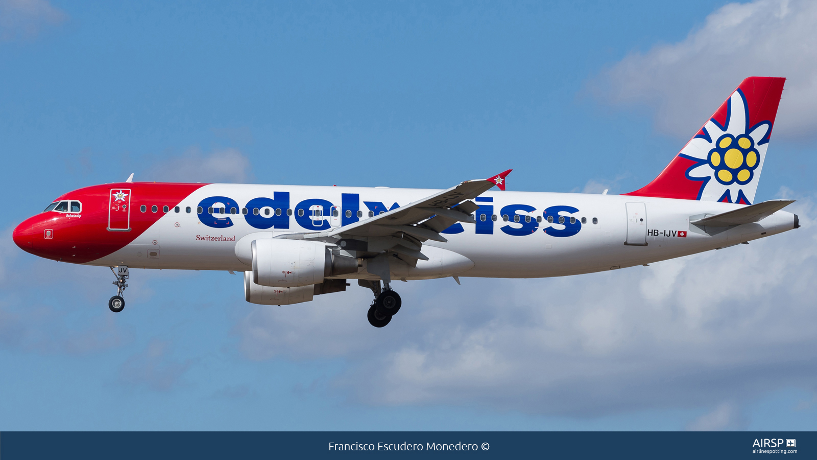 Edelweiss  Airbus A320  HB-IJV
