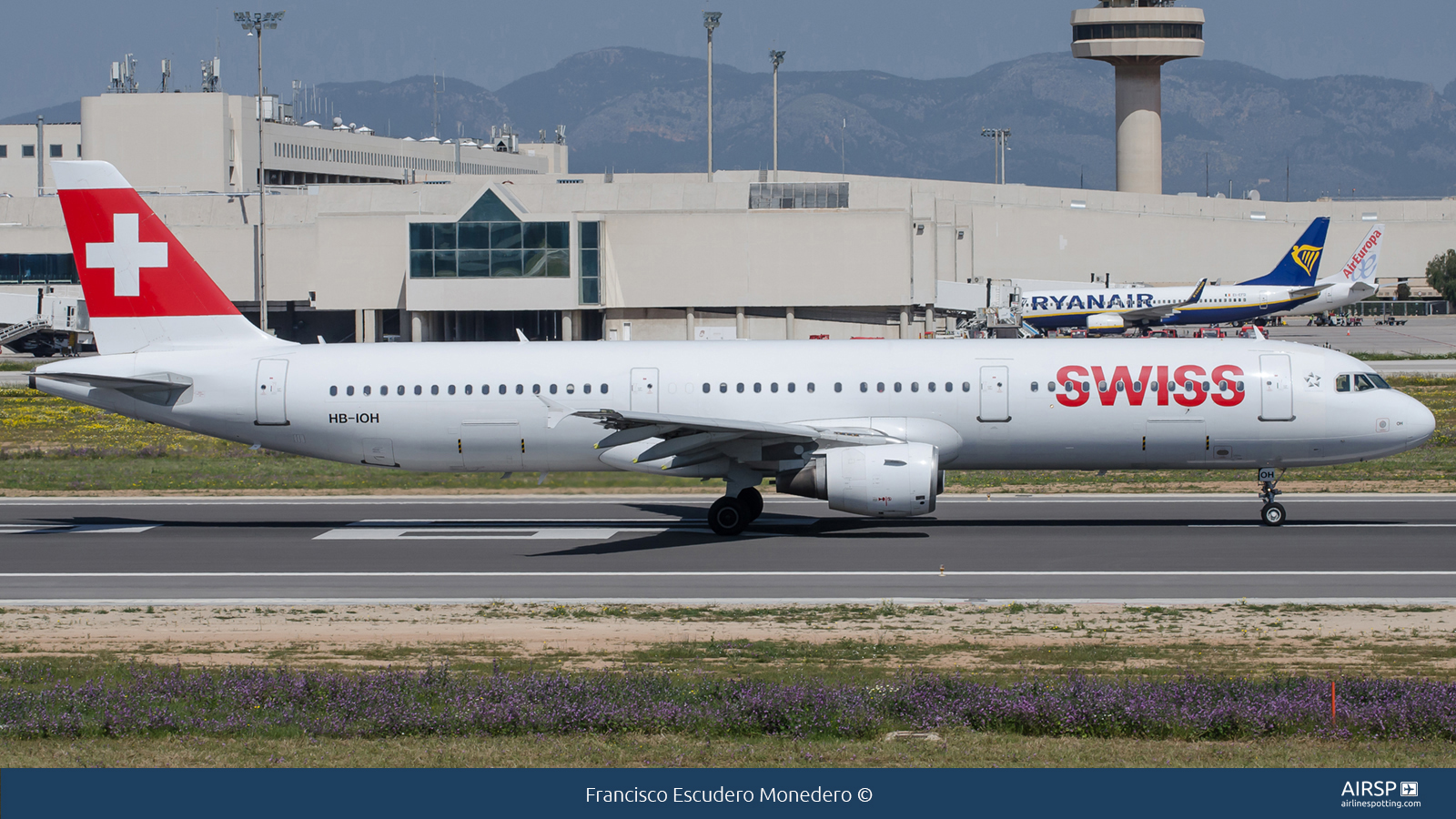 Swiss  Airbus A321  HB-IOH