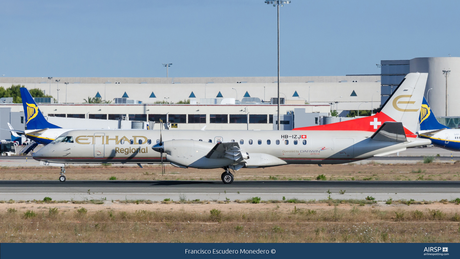 Etihad Regional  Saab 2000  HB-IZJ