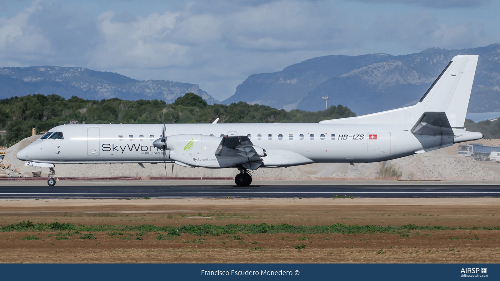 Sky Work Airlines  Saab 2000  HB-IZS