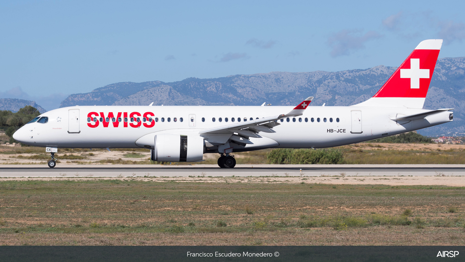 Swiss  Airbus A220-300  HB-JCE