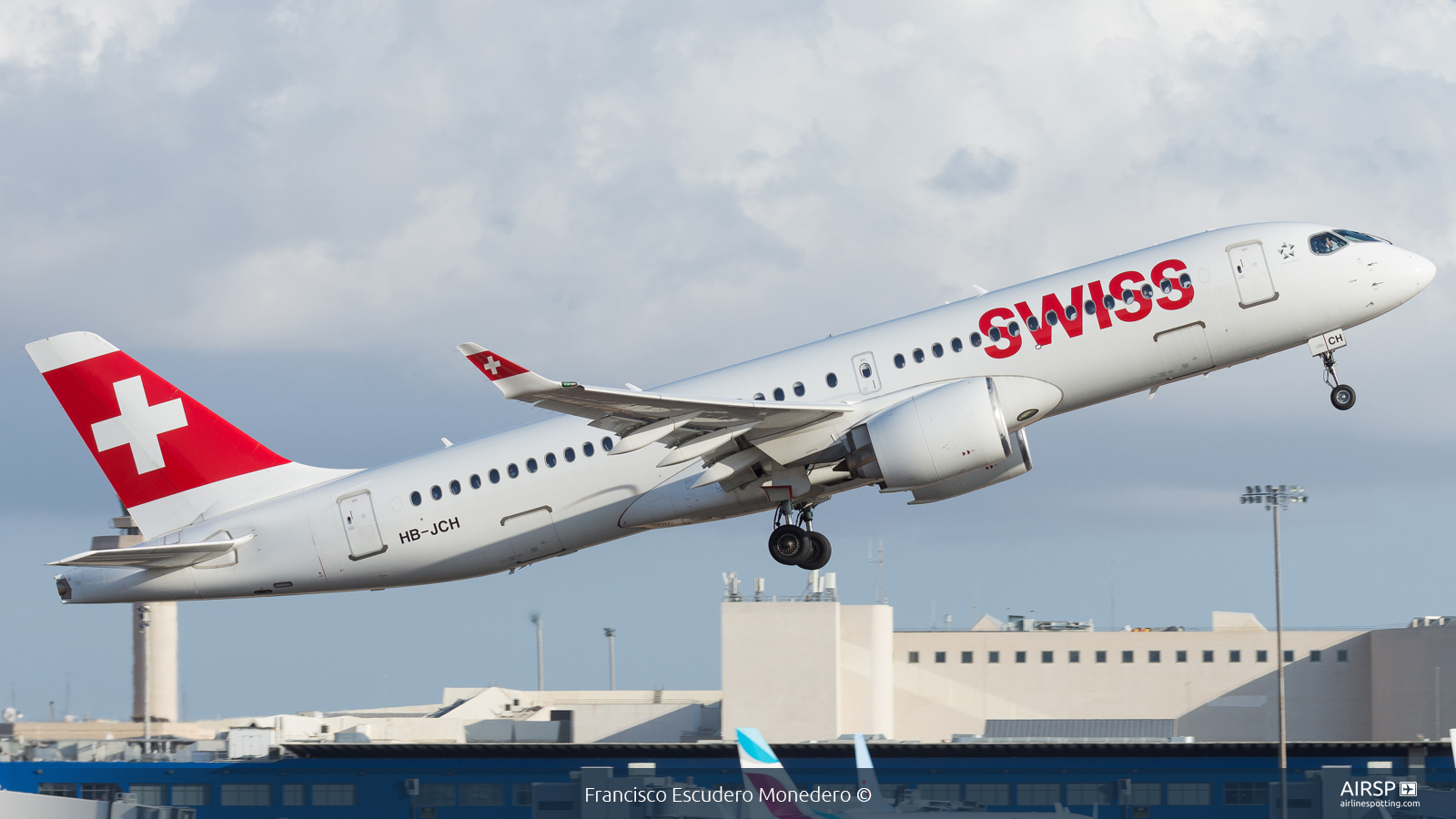Swiss  Airbus A220-300  HB-JCH