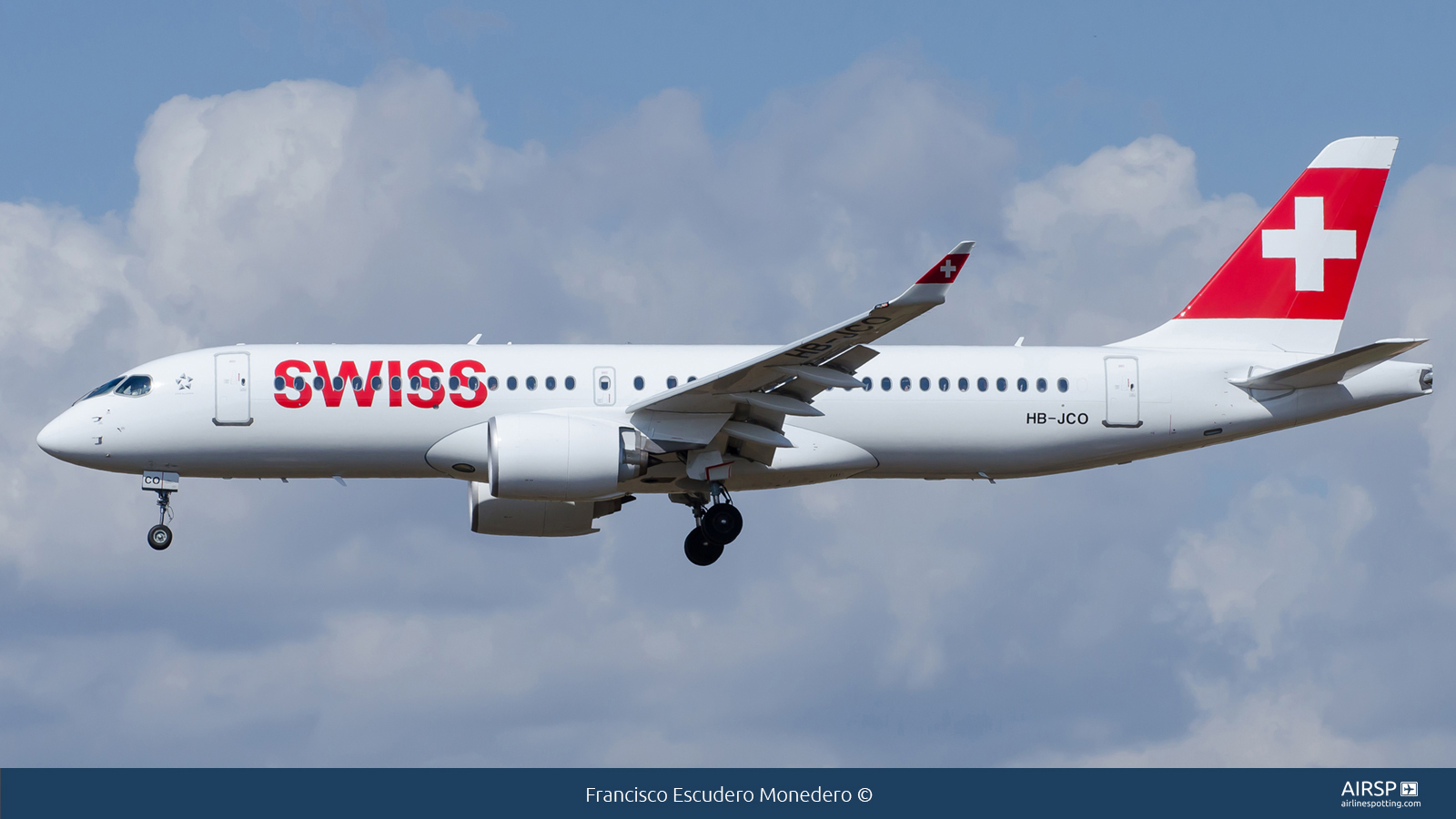Swiss  Airbus A220-300  HB-JCO