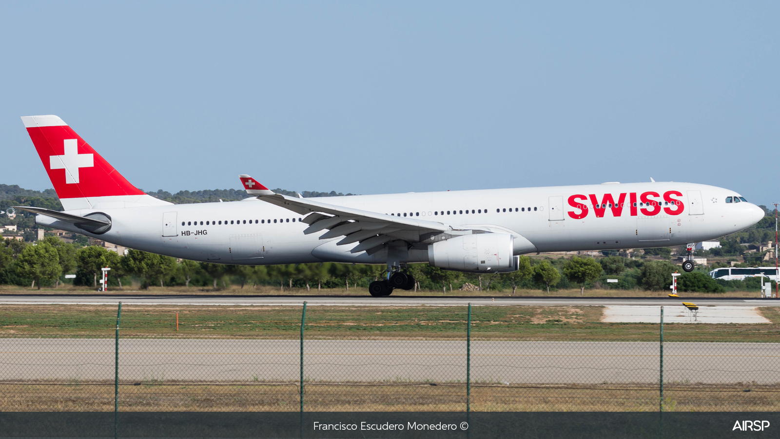 Swiss  Airbus A330-300  HB-JHG