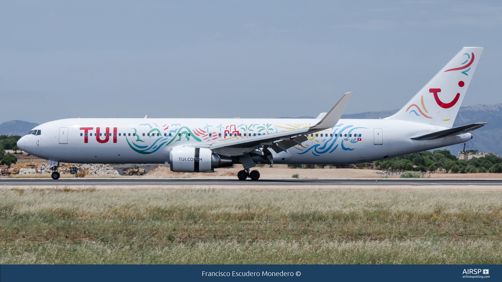 Tui Airways  Boeing 767-300  HB-JJF