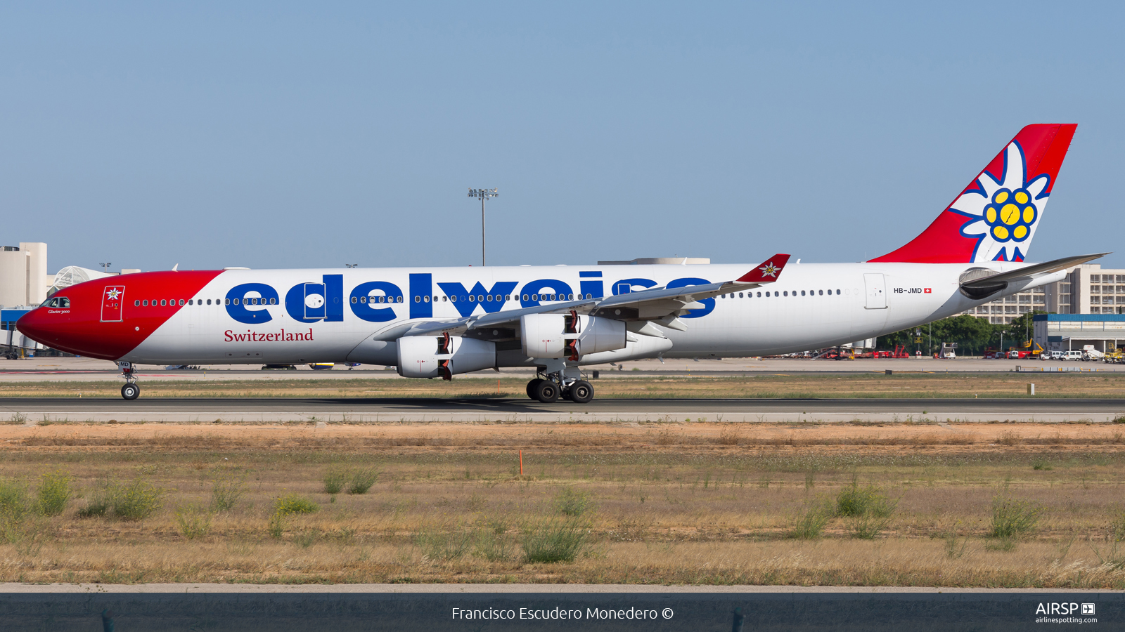 Edelweiss  Airbus A340-300  HB-JMD