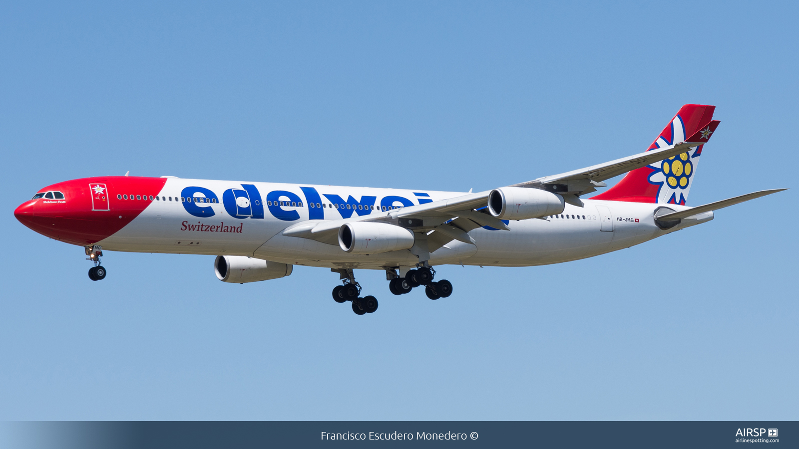 Edelweiss  Airbus A340-300  HB-JMG