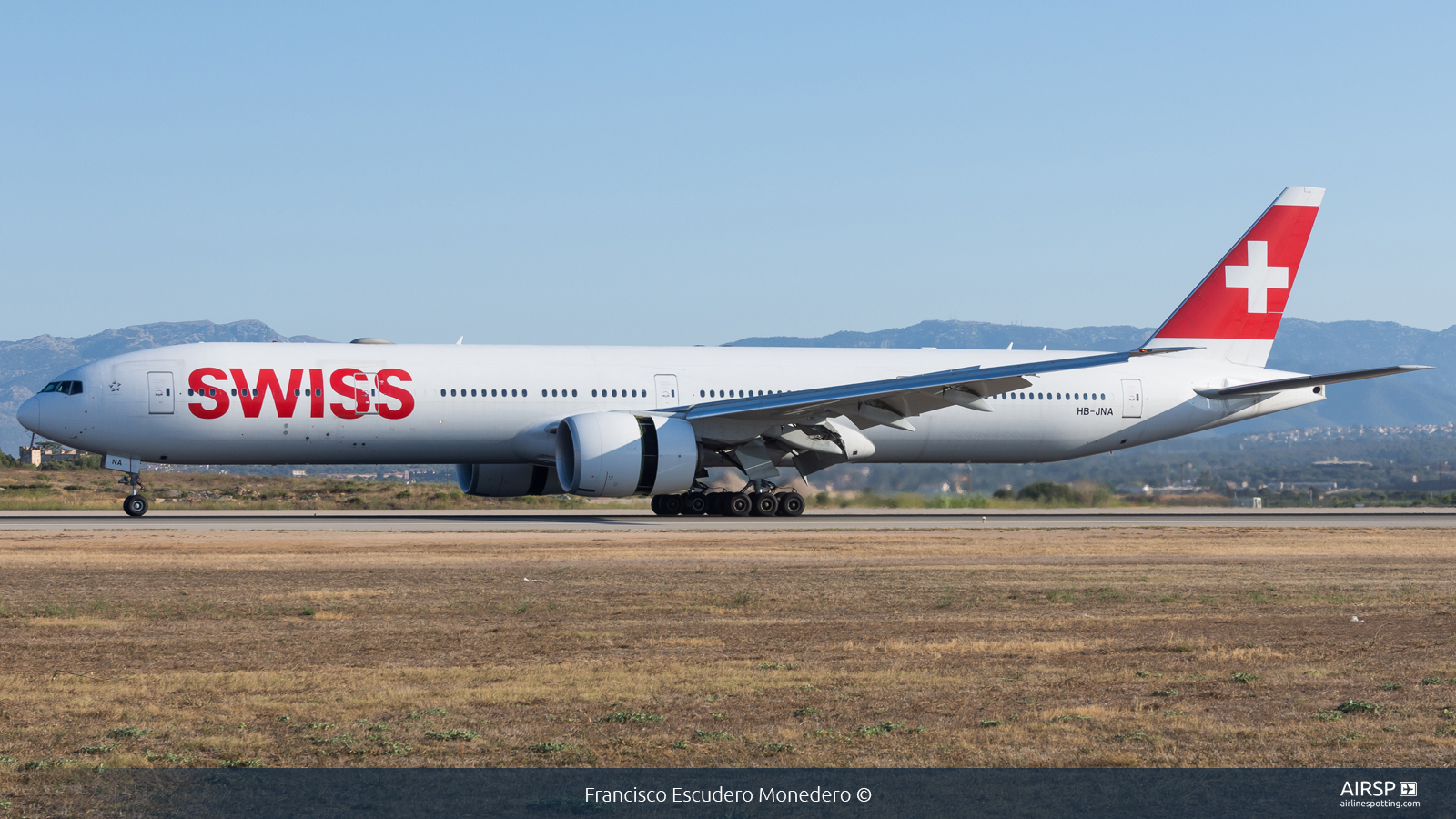 Swiss  Boeing 777-300  HB-JNA