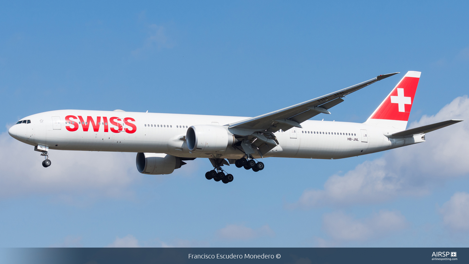 Swiss  Boeing 777-300  HB-JNL