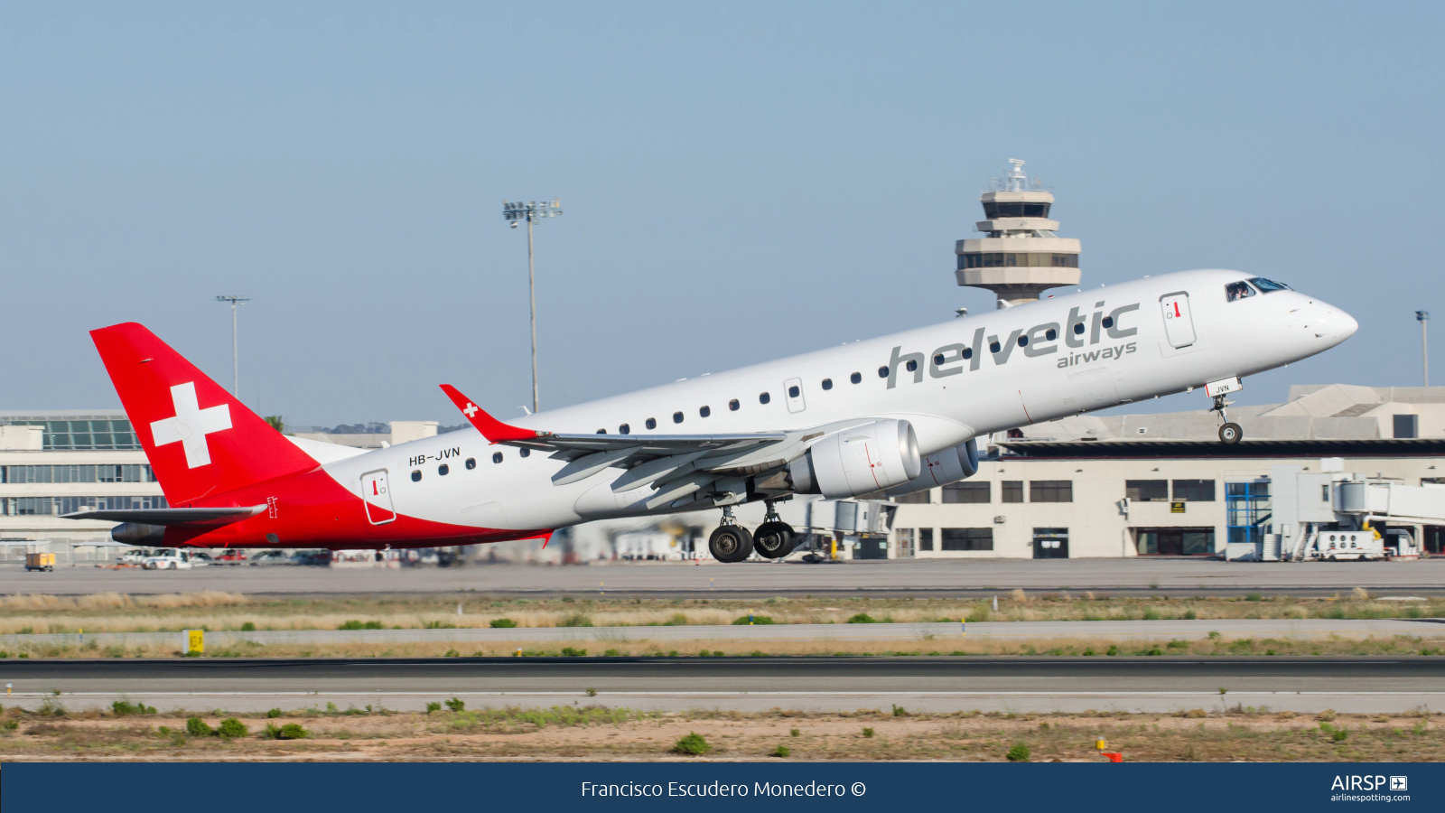 Helvetic Airways  Embraer E190  HB-JVN