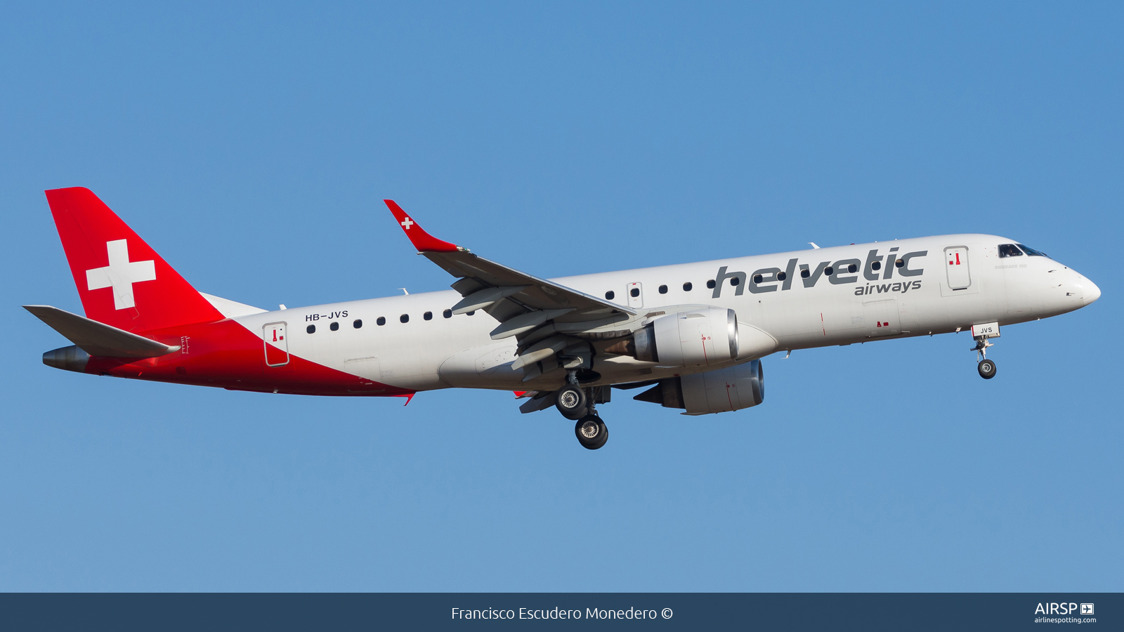 Helvetic Airways  Embraer E190  HB-JVS