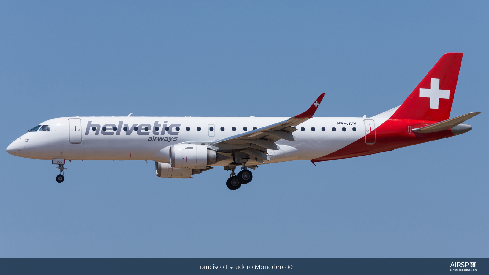 Helvetic Airways  Embraer E190  HB-JVV