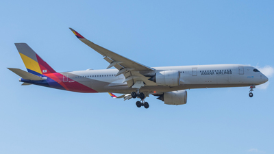 Asiana Airlines Airbus A350-900