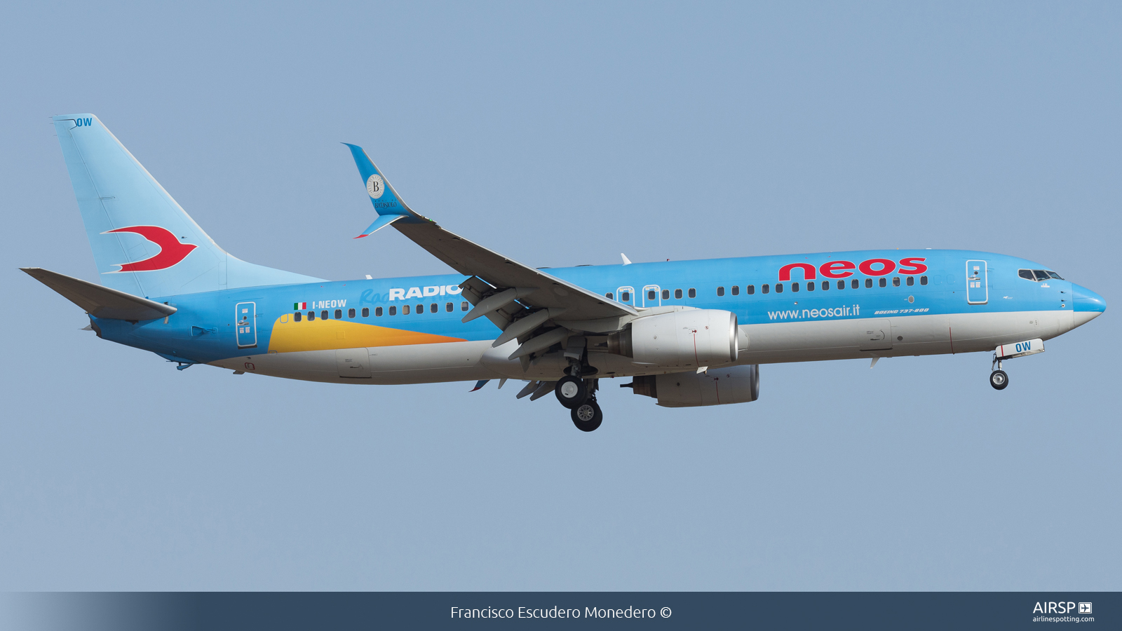 Neos  Boeing 737-800  I-NEOW