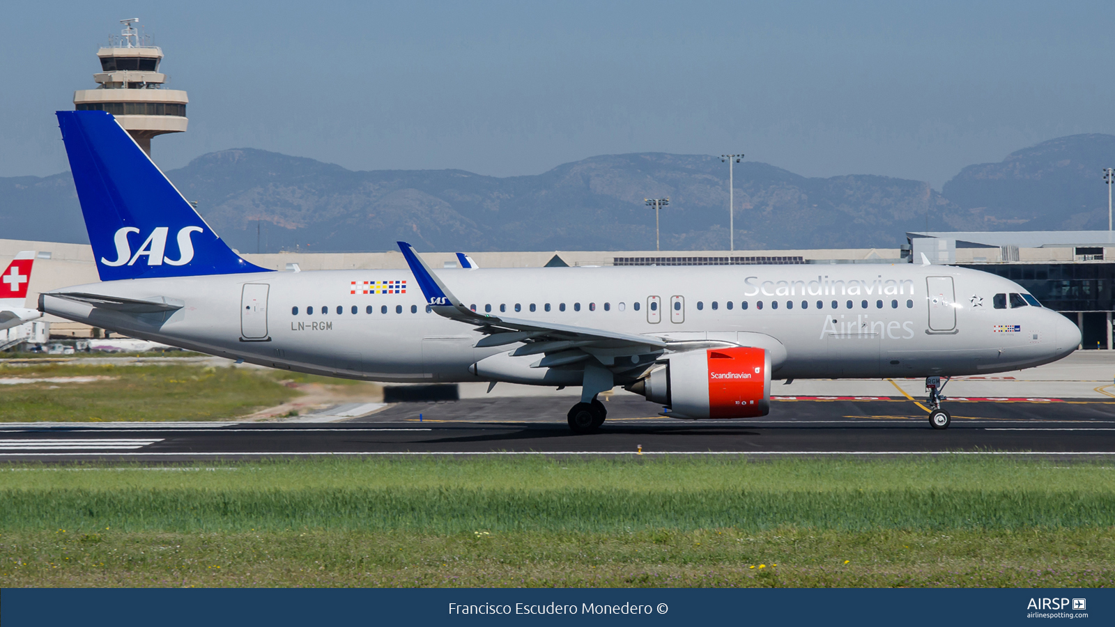 SAS Scandinavian Airlines  Airbus A320neo  LN-RGM