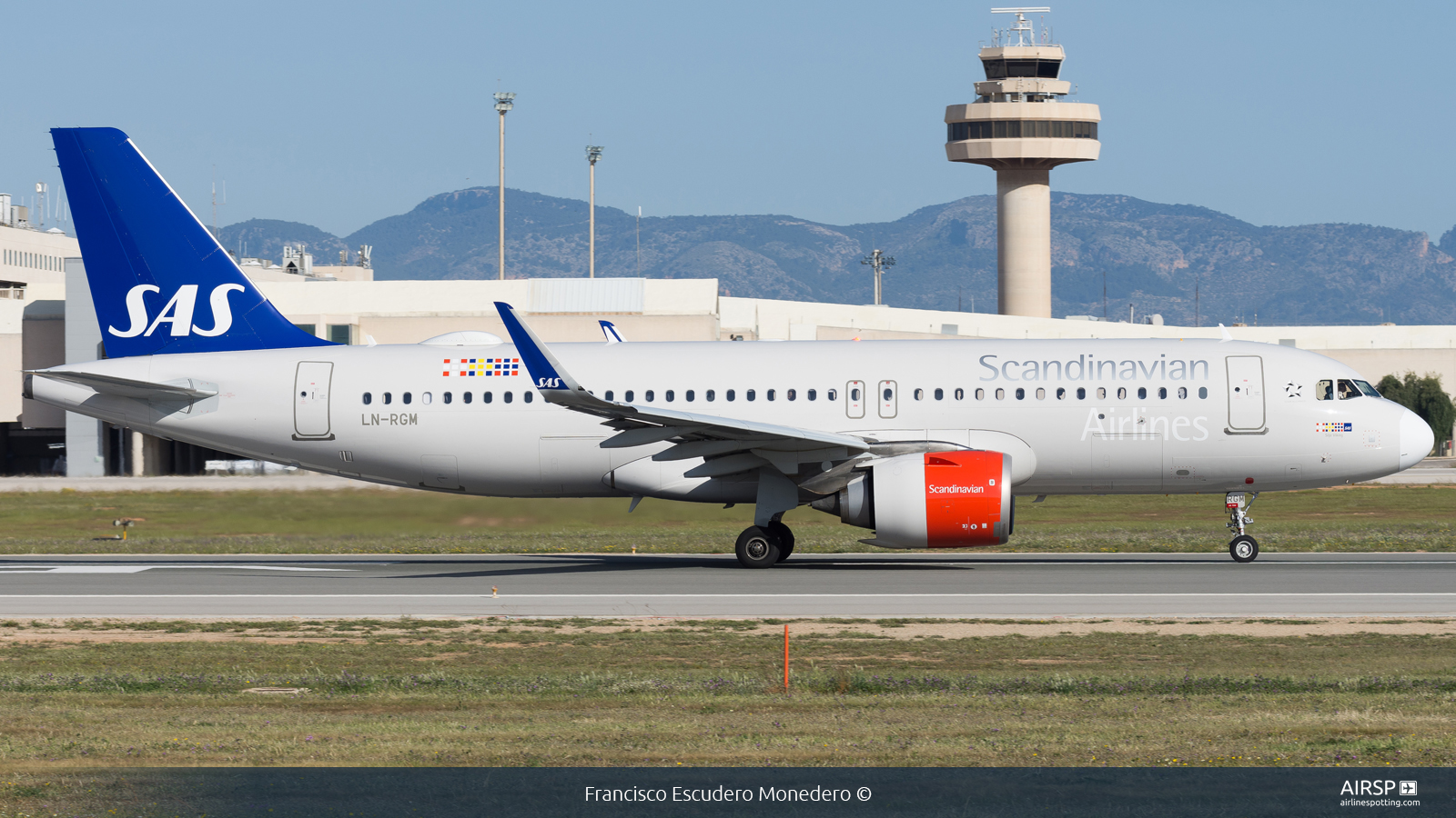SAS Scandinavian Airlines  Airbus A320neo  LN-RGM