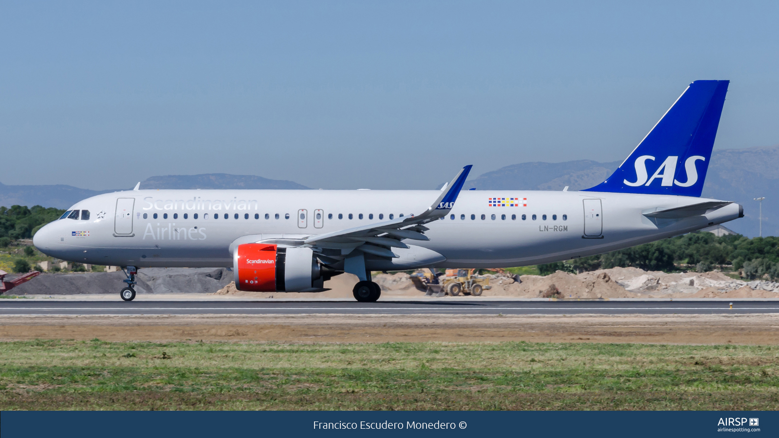 SAS Scandinavian Airlines  Airbus A320neo  LN-RGM