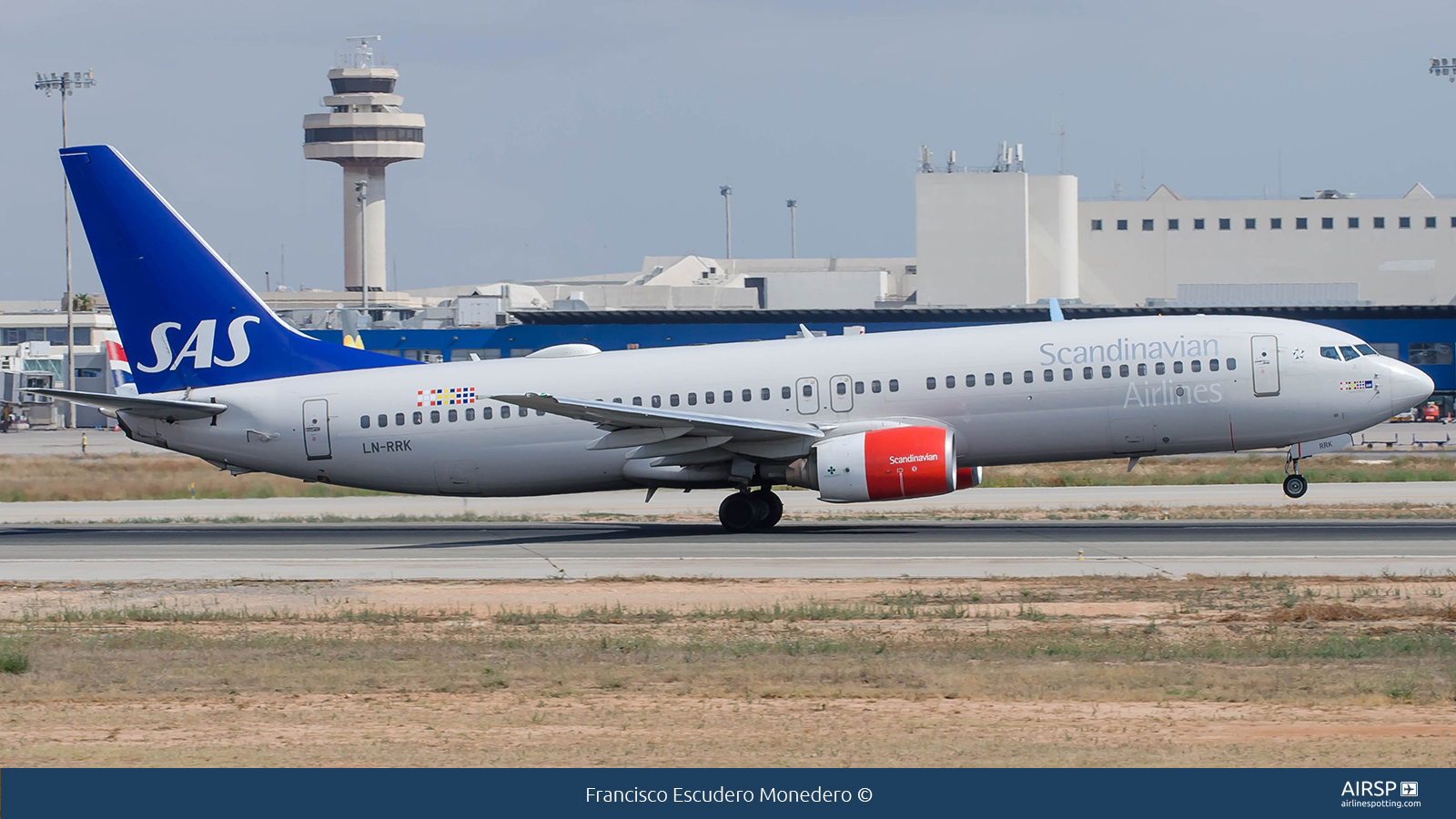 SAS Scandinavian Airlines  Boeing 737-800  LN-RRK