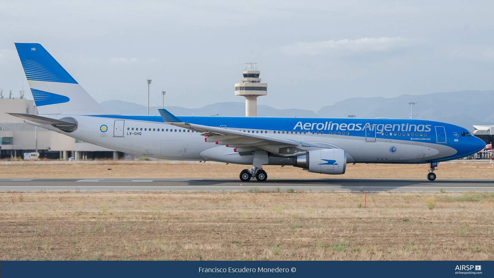 Aerolineas Argentinas  Airbus A330-200  LV-GHQ