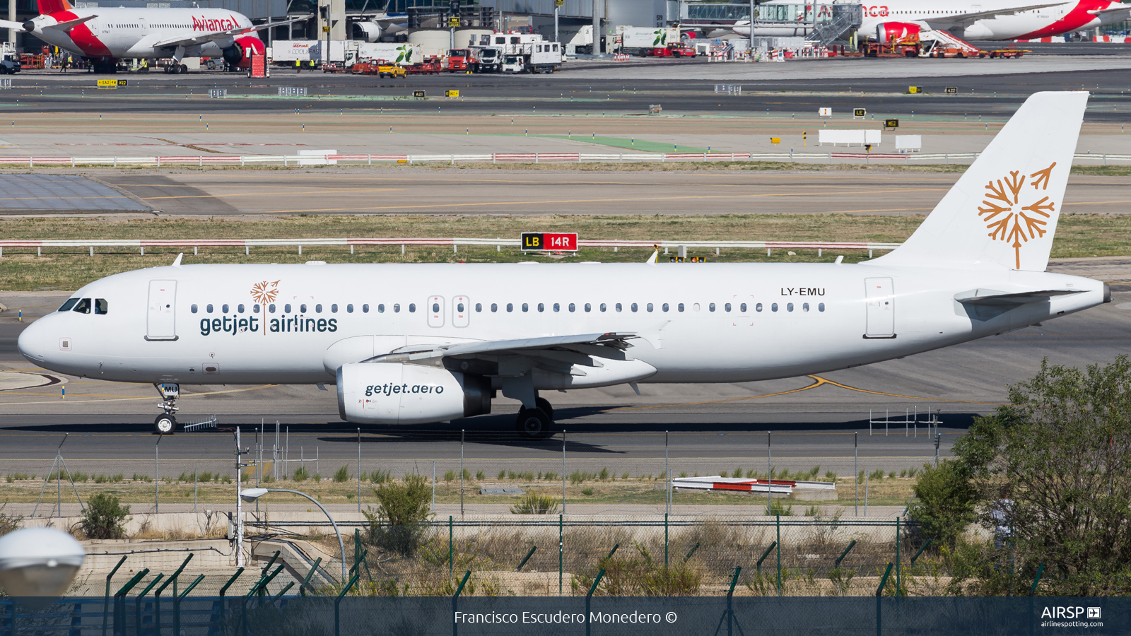 Getjet Airlines  Airbus A320  LY-EMU