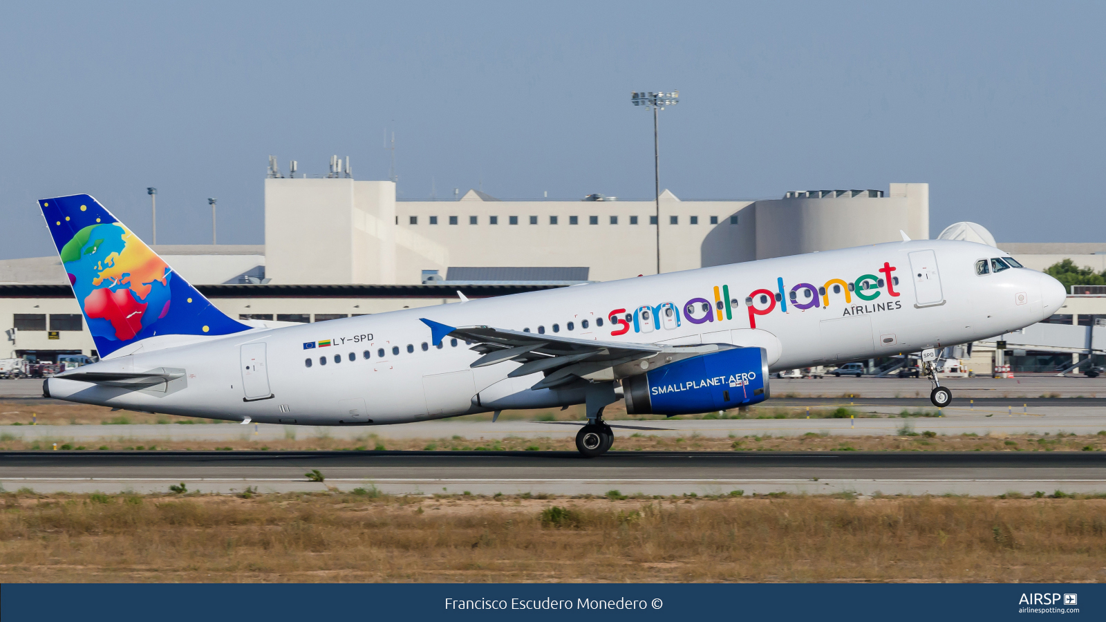 Small Planet Airlines  Airbus A320  LY-SPD