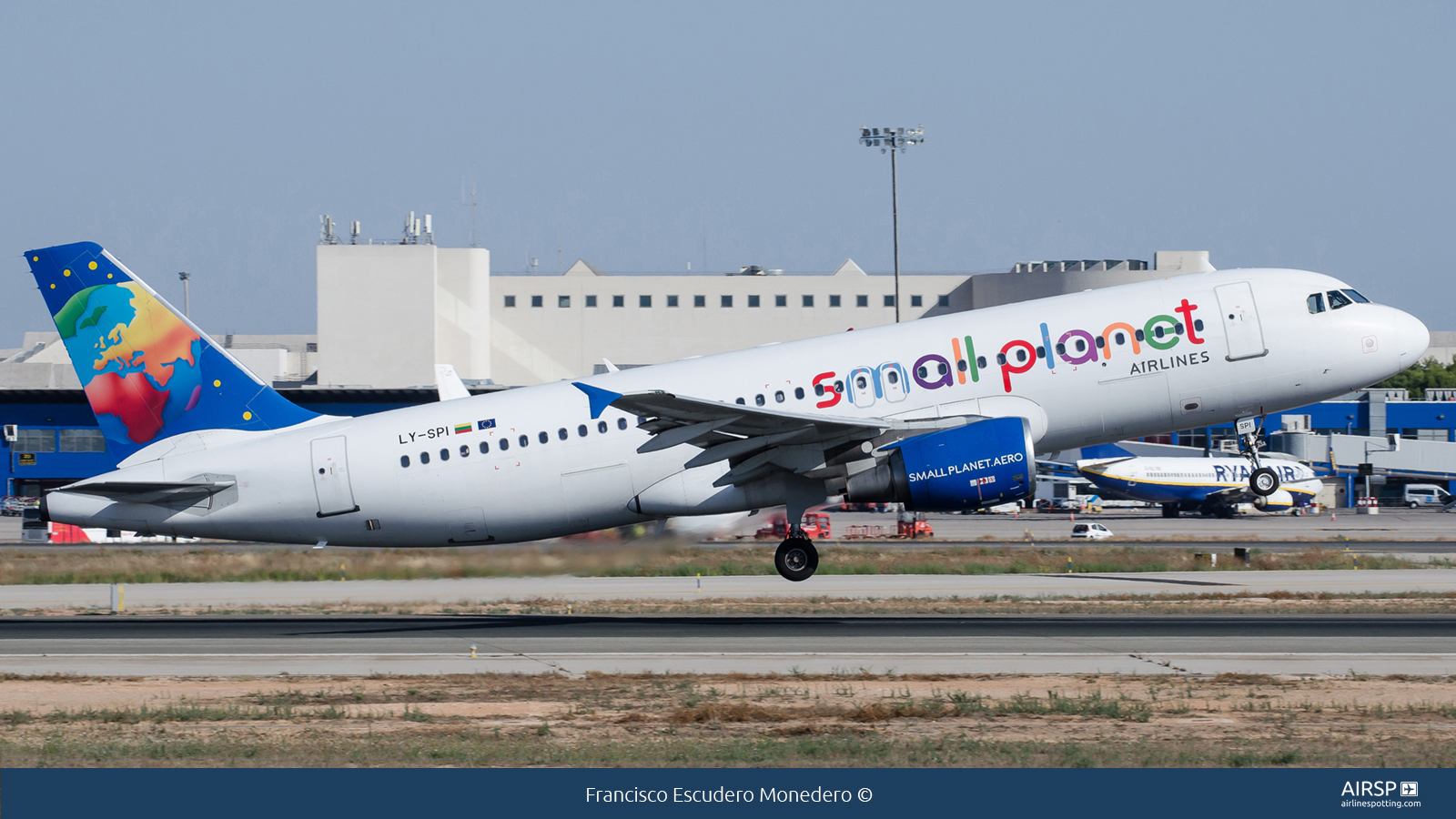 Small Planet Airlines  Airbus A320  LY-SPI