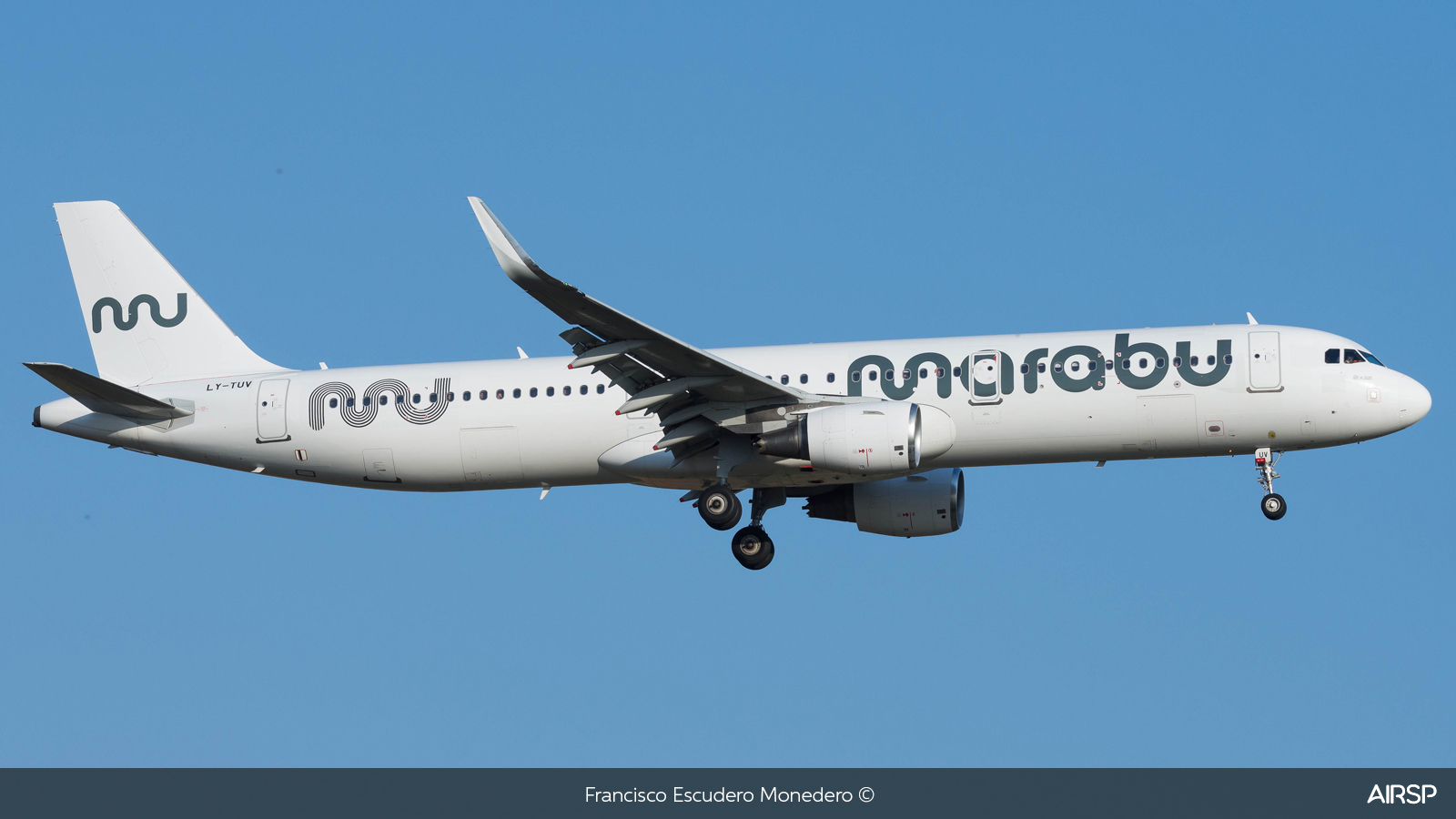 Marabu Airlines  Airbus A321  LY-TUV