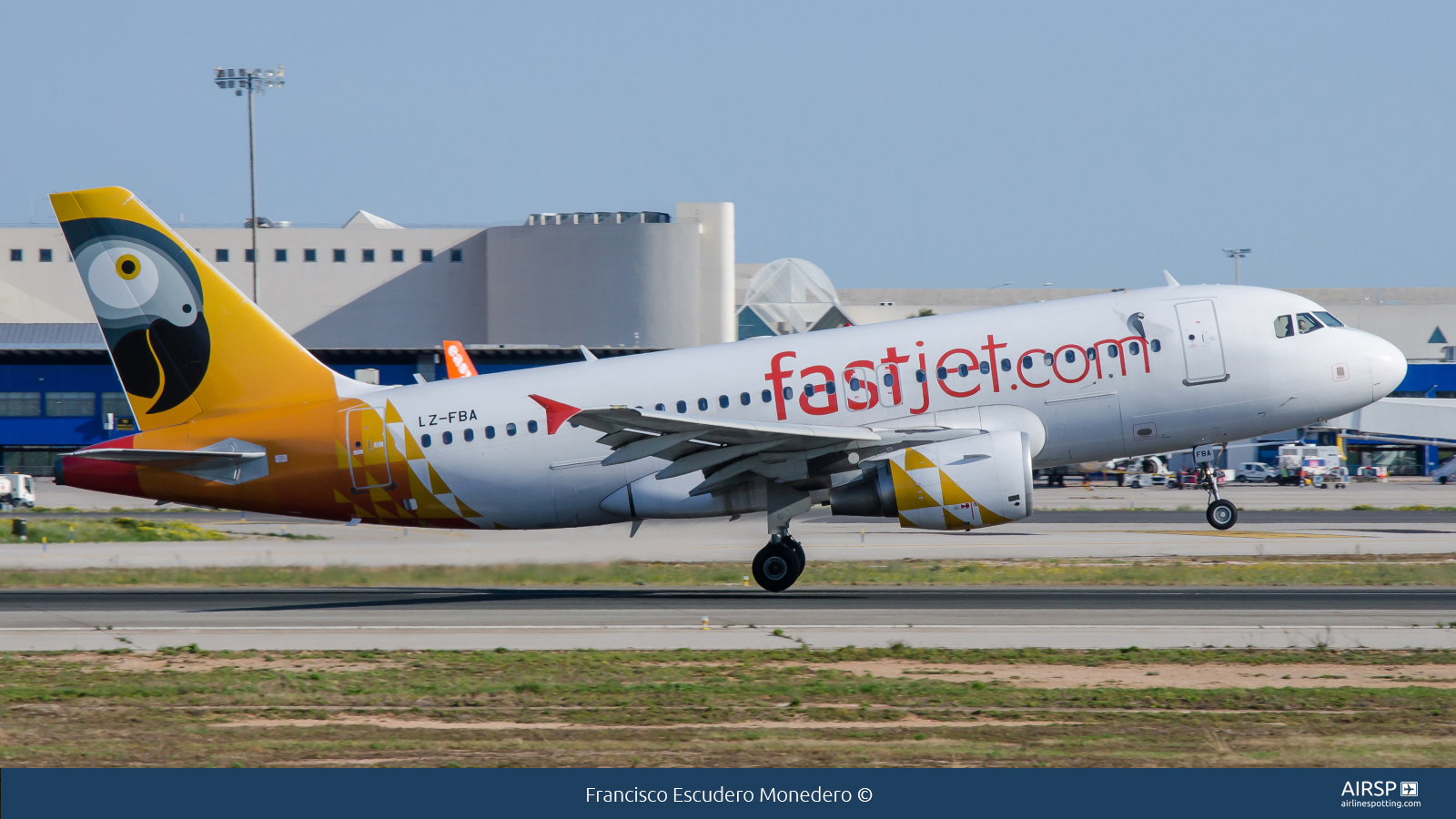 Fastjet  Airbus A319  LZ-FBA