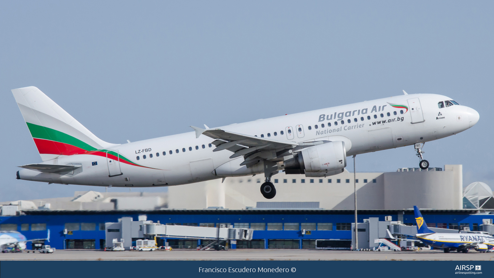 Bulgaria Air  Airbus A320  LZ-FBD