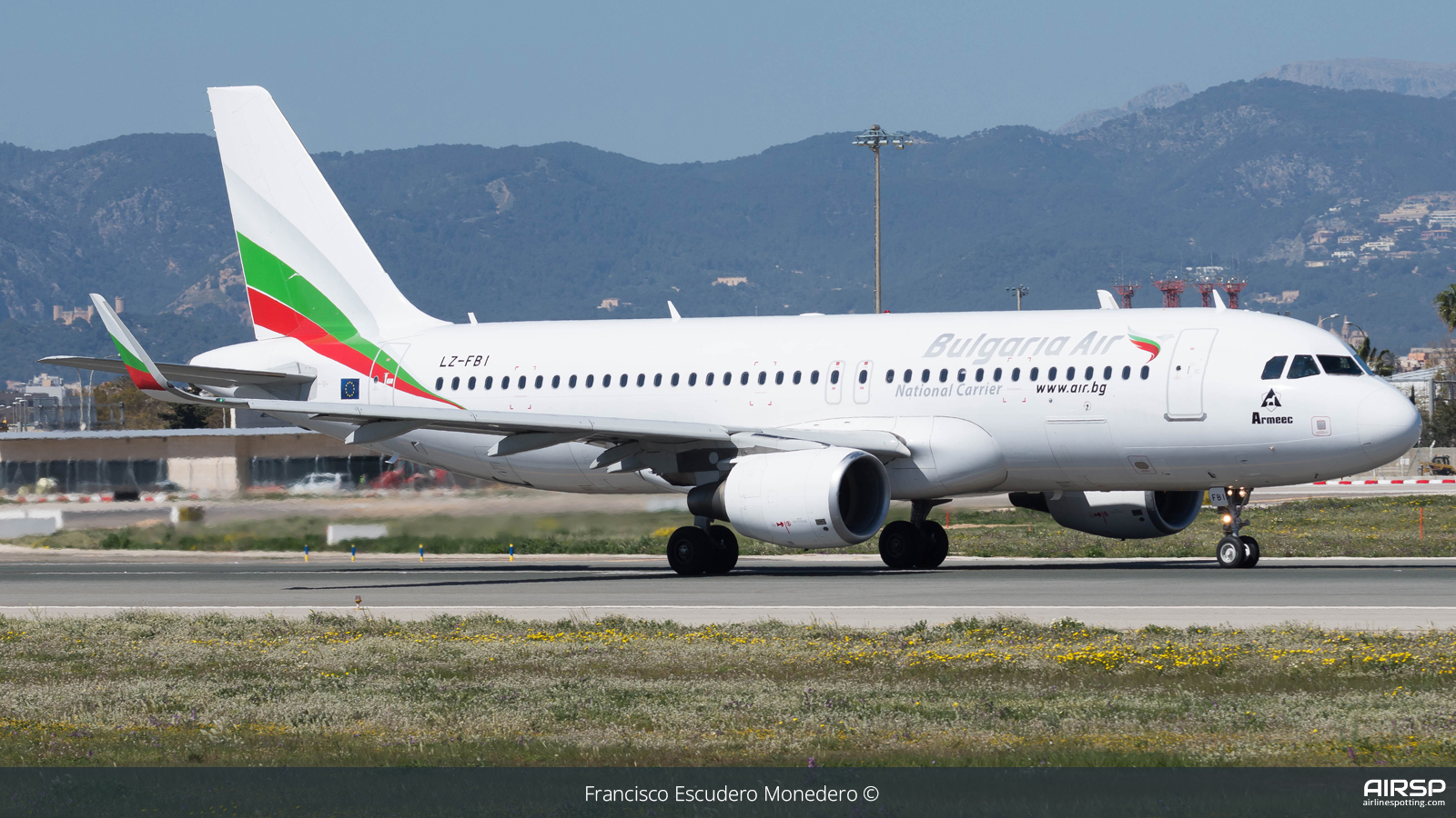 Bulgaria Air  Airbus A320  LZ-FBI