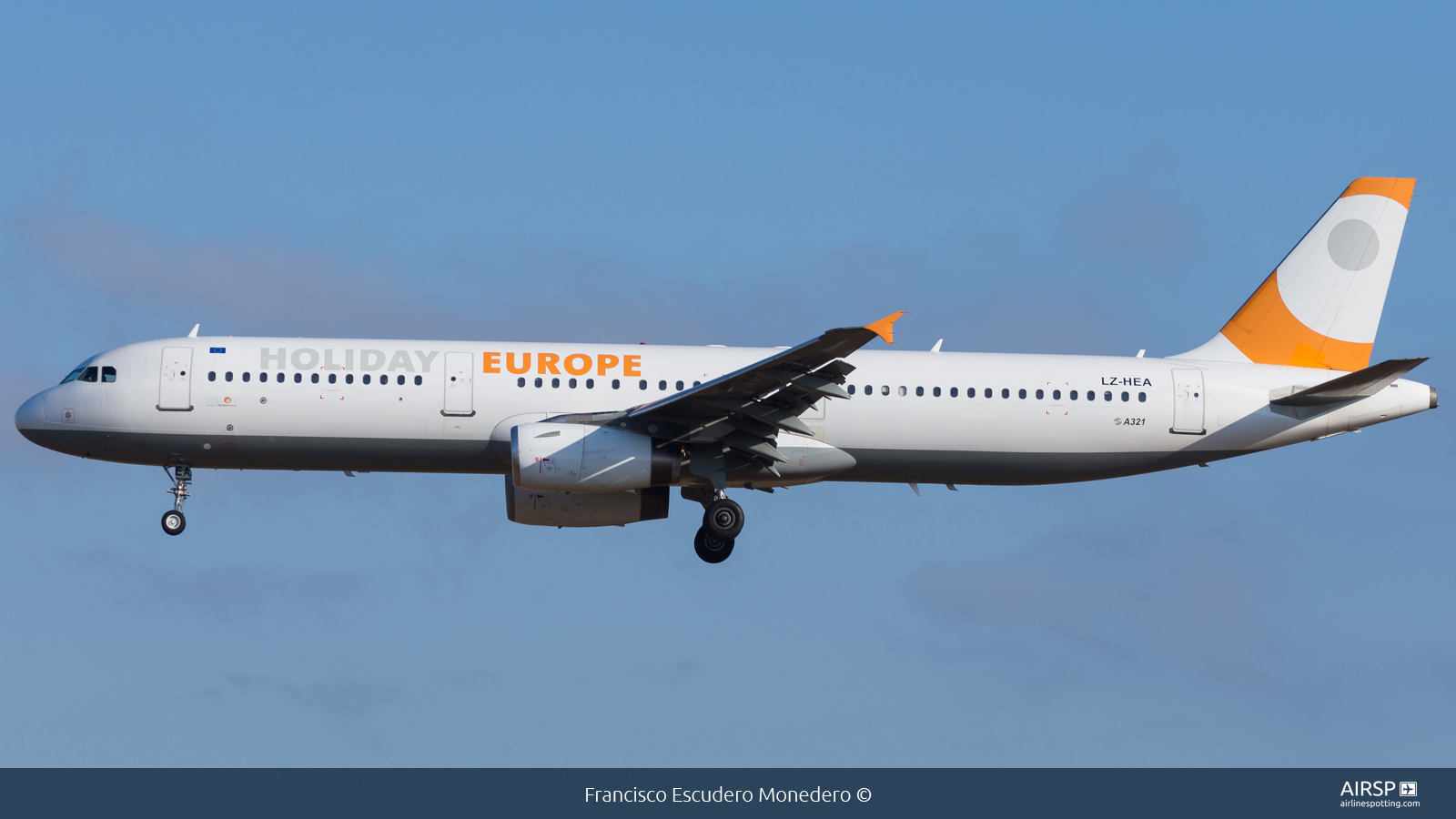 Holiday Europe  Airbus A321  LZ-HEA